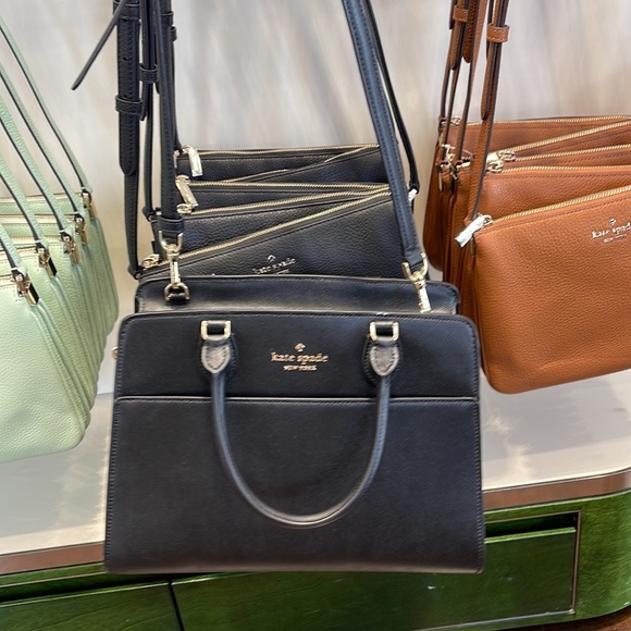 Kate Spade Madison Safiano Leather Medium Satchel Handbag 
COLOR: Black 

NWT - Picture 8 of 16